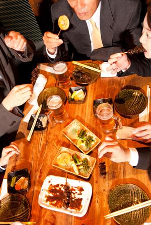 伝説のすた丼屋 大宮東口店の魅力と店舗情報｜地元で人気のリーズナブルな丼ぶり専門店